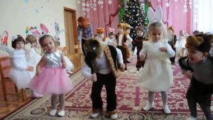 Танец шоколадных медвежат и сахарных зайчат. Детский сад 655