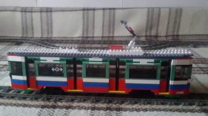 Обзор на лего самоделку ТРАМВАЙ КТМ 19