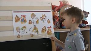 Сказка по мнемотаблице : "Петушок и бобовое зернышко"