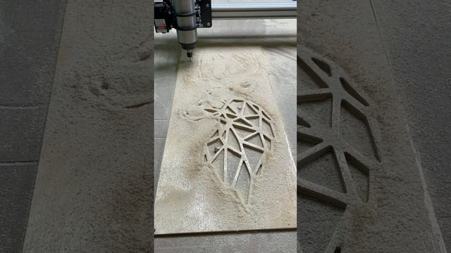 Панно олень 🦌 фрезерная обработка ЧПУ.бизнес с нуля! Своими руками! Лайк❤️#14 на вкладке в «тренде» смотреть онлайн