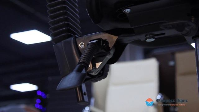 Обзор компьютерного кресла Фред РС900 хром смотреть онлайн