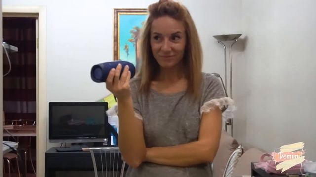 Поздравление сюрприз на дом смотреть онлайн