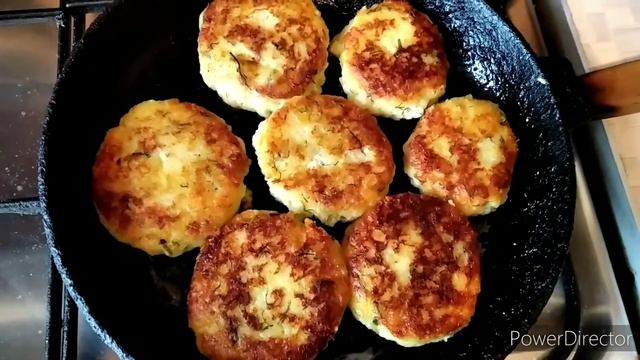 Картофельные котлеты- просто,быстро, вкусно. Грибная подливка. Шикарный ужин.