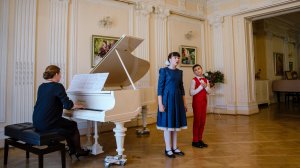 "Чашка и чайник" (муз. С. Плешака, сл. О. Сердобольского)