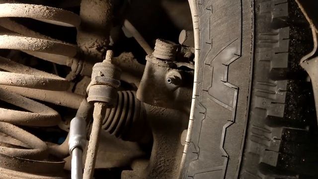 Замена тормозной жидкости своими руками смотреть онлайн