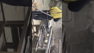 Чем снять краску с металла?Пескоструй