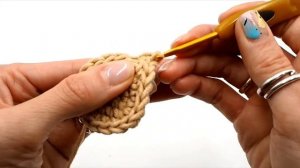 Crocheting in back loops only (blo). Вязание крючком только за задние стенки петель (ТЗС)