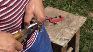 Автоматическая защелка для двери теплицы