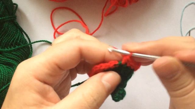 Вязаная новогодняя елка. Вяжем новогодний декор крючком. Рождественская елка.
