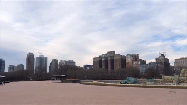 Morning Walk - Lake Michigan & Grant Park / Millennium Park – Chicago Illinois смотреть онлайн