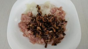 Пельмени с курицей и грибами