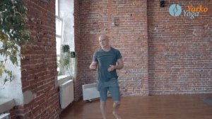 Стойки на руках, шаг за шагом. Йога для начинающих.