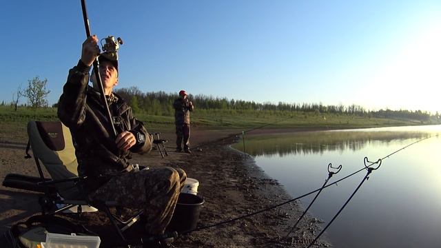 Ведро за три часа. КАРАСЬ на поплавок и фидер. смотреть онлайн
