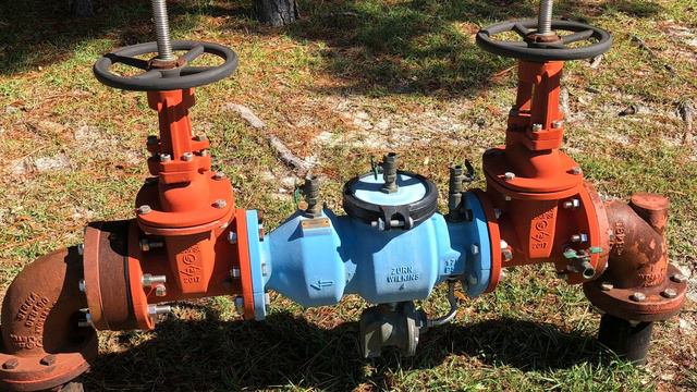 The 5-4 club “goldfish got no bowl” смотреть онлайн