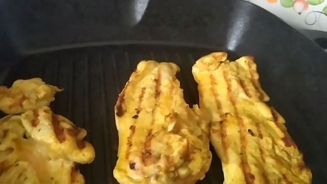 Куриный стейк на гриль сковороде смотреть онлайн