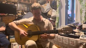 Продается новая гитара Анатолия Нестерова с мензурой 640; соединю с мастером кого заинтересовала.