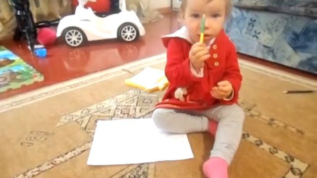 Как правильно взять карандаш)))