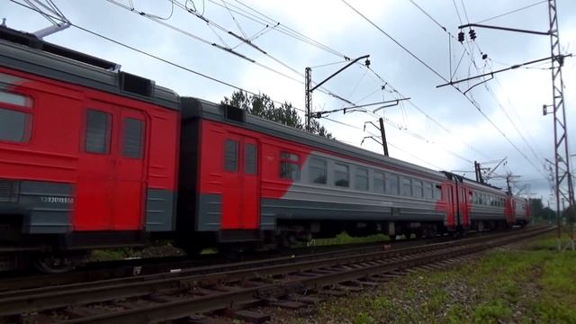 Электропоезд ЭД4М-0260 сообщением "Москва Ярославская - Александров 1", Ярославское напр. БМО ж/д смотреть онлайн