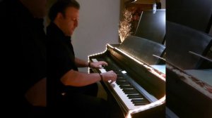 Hamid Jahan Playing angelis's Conquest of paradise on Piano