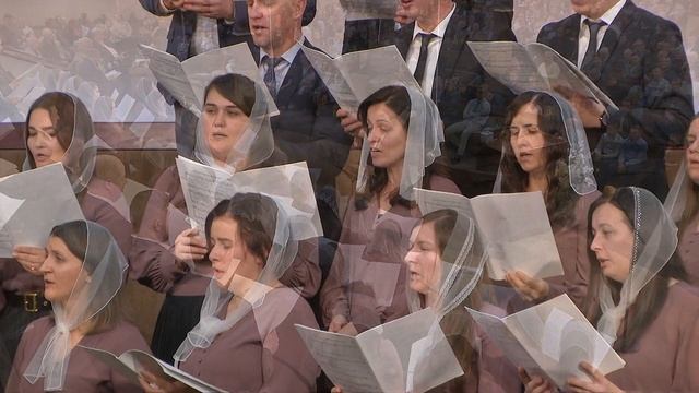 "К нам осень пришла золотая" - Хор смотреть онлайн