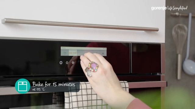 #HomeMade: Flower bouquet cupcakes • Simple recipe by Gorenje смотреть онлайн