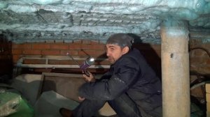 Дача 10. Как утеплить пол. Подвал с секретом. Пенный утеплитель Teplis