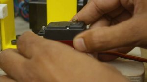 DIY Wire cutter Machine using Arduino