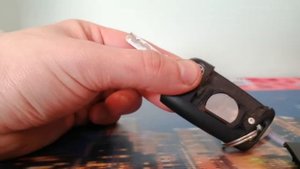 Замена батарейки от автоключа Skoda (Шкода)