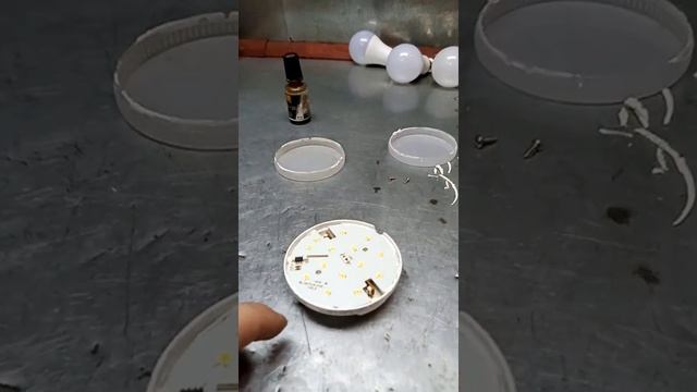 Почему моргают светодиодные лампочки. Ремонт светодиодных лампочек, плафонов.