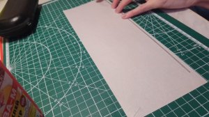 Как крутить трубочки из бумаги?