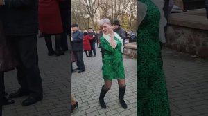 Самая лучшая женщина.....30.10.22 Гомель парк Луначарского ?