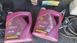 Меняем масло в двигателе Ссангенг Кайрон