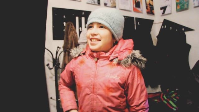 Отзывы зрителей о спектакле "Про ёжика, медвежонка, море и звёзды" смотреть онлайн