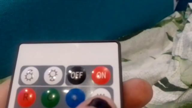 МОЁ ПЕРВОЕ ВИДЕО С ГОЛОСОМ? ОБЗОР НА СВЕТО-ДИОДНУЮ ЛЕНТУ?МОЁ ПЕРВОЕ БОЛЬШОЕ ВИДЕО? смотреть онлайн