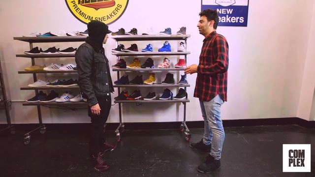 Eminem Goes Sneaker Shopping With Complex смотреть онлайн