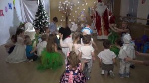 А я ноги в руки В лес за ёлкой туки -туки Детские песни Детский сад Children's song 子どもの歌 Дед Мороз