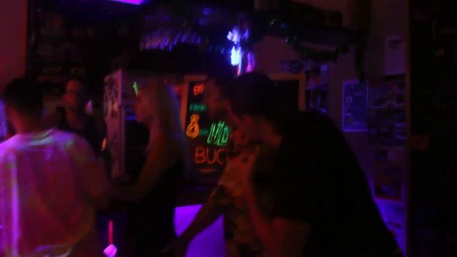 Mannequin Challenge | Wanderlust Hostel Koh Phangan смотреть онлайн