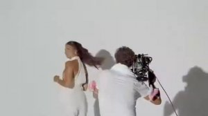 Демет Оздемир и реклама - PANTENE