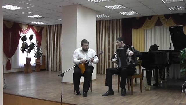 Дуэт - Вячеслав Вейкин (балалайка) и Артур Закиров (баян) смотреть онлайн