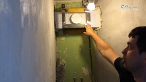 Монтаж водонагревателя в узком туалете