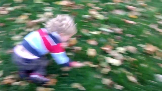 Игорёк и Ляля играют с мамой смотреть онлайн