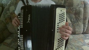 Разговор со счастьем на баяне