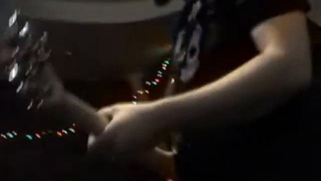 Maybe i'm a leo guitar solo live смотреть онлайн