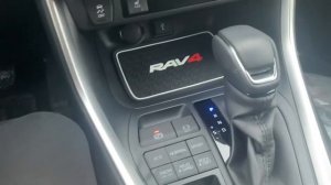 Toyota RAV4 режимы трансмиссии и режимы бездорожья.