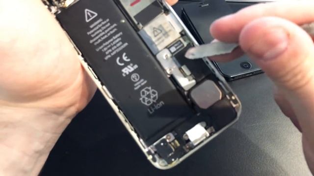 iPhone за 400 рублей - ЛУЧШЕ ЧЕМ ОПЕРАТОРСКИЕ СМАРТФОНЫ смотреть онлайн