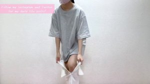 (No panties and bra) knit dress? (introduction to underwear)