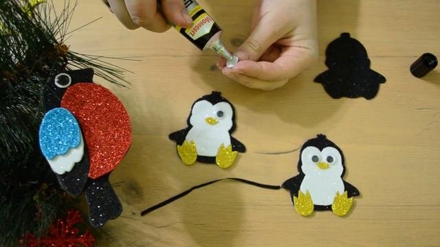 Новогодние игрушки из фоамирана !