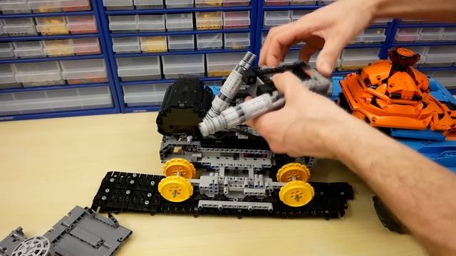 ЛЕГО Техник самоделка Дробитель из Red Alert 3 – ОБЗОР смотреть онлайн