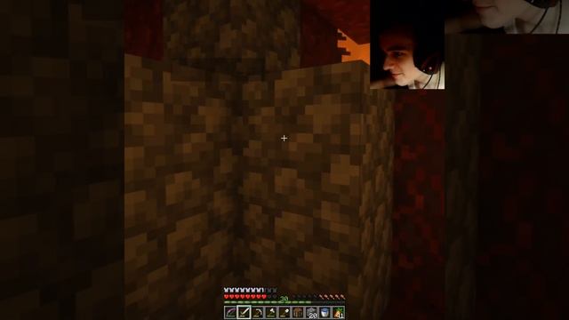 Беды в багровом лесу | Minecraft смотреть онлайн