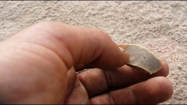 Finding Some Ancient Western Australian Noongar Wilman Tribe Aboriginal Flints and Cutting Tools смотреть онлайн